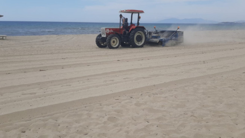 Didim ve Kuşadası'na Topuklu Efe makyajı