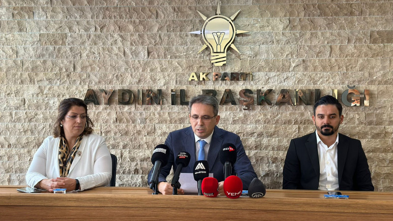 AK PARTİ İL BAŞKANLARI BASIN TOPLANTISI