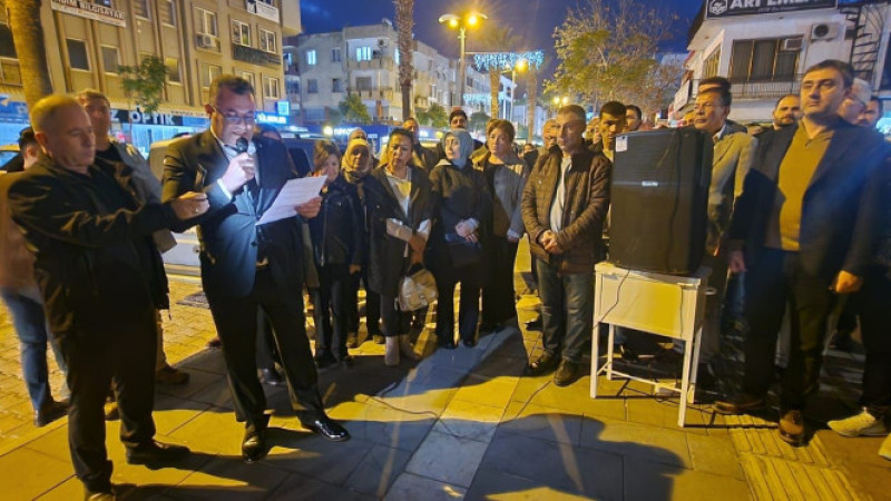 Aydın AK Parti tüm ilçelerde şehitlerimiz için eş zamanlı Hatim Duası gerçekleştirdi