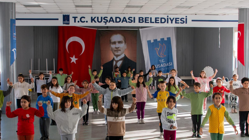 KUŞADASI BELEDİYESİ DANS SANATLARI AKADEMİSİ SPOR KULÜBÜ AÇILDI