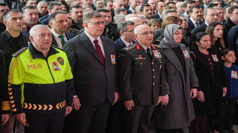 İzmir'in kahramanları unutulmadı