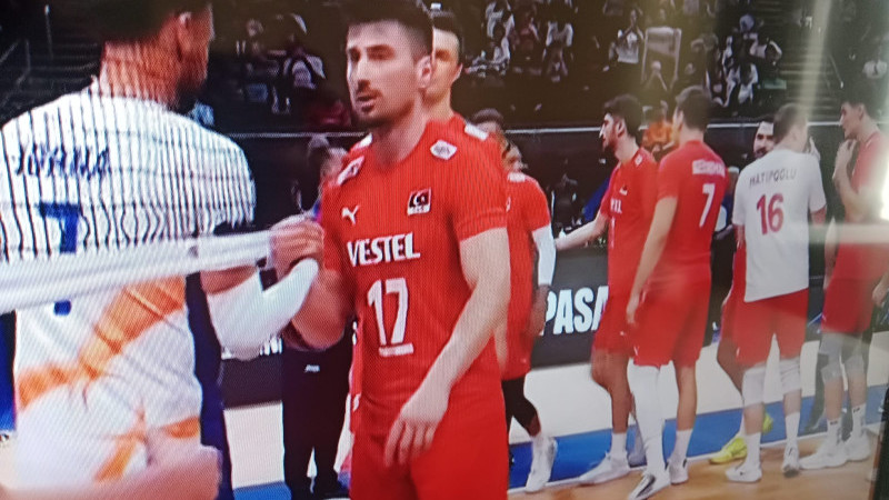 Son Dakika: File'nin Efeleri 4'te 4 yaparak çeyrek finale çıktı