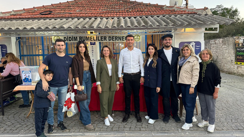 Didim Rumeli Derneği  Zeytin Festivali'ne renk katıyor