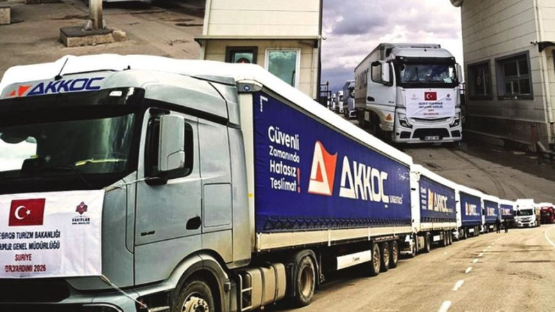 Suriye'nin kuzeyine 20 bin adet gıda kolisi gönderildi