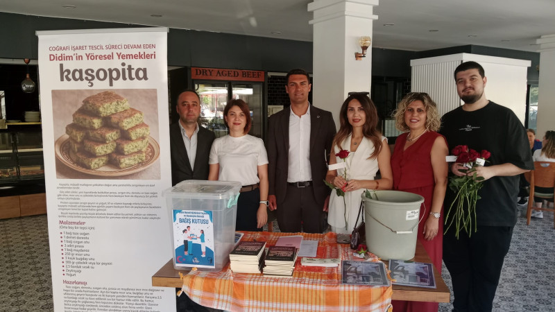 Anneler Günü’nde Gönül Sofrası Köşe'de kuruldu   