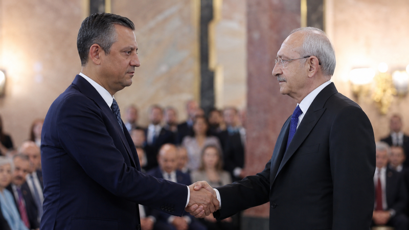 Özel’den Kılıçdaroğlu ile tokalaşma açıklaması