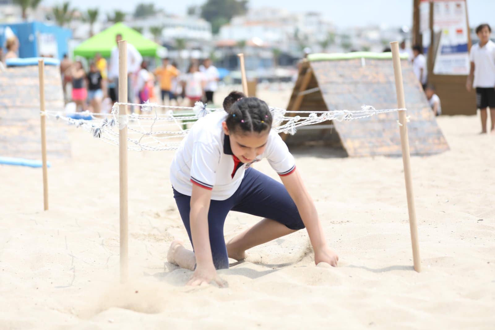 Altınkum Halk Plajı’nda Didim Çevre Şenliği